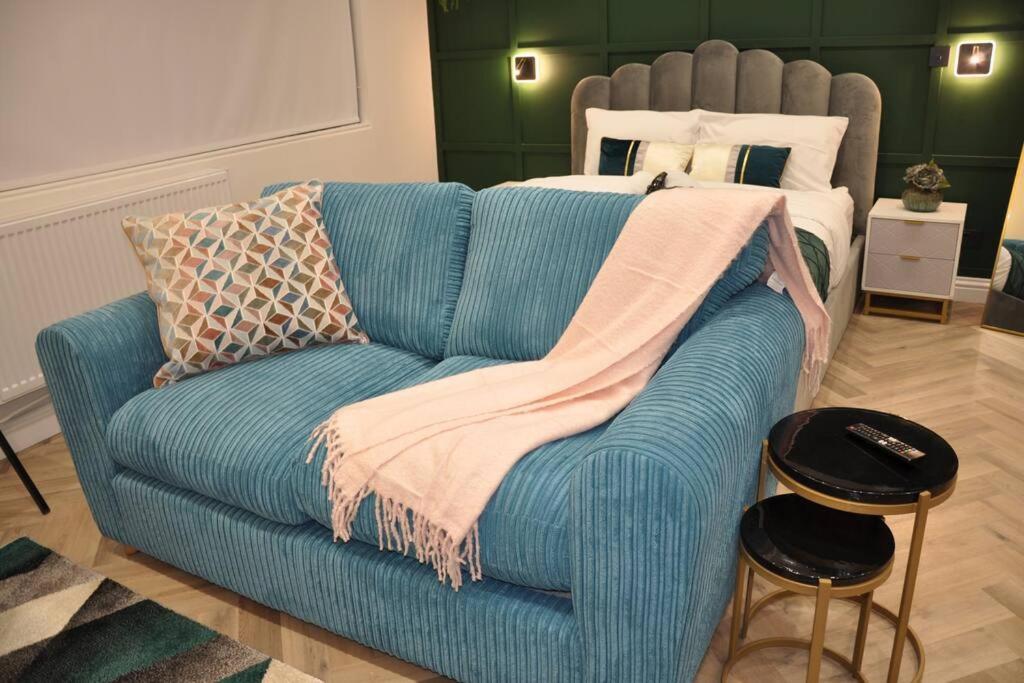 Apartment Cosy, Spacious Apt - Central Mk-smart Tv-free Wifi *